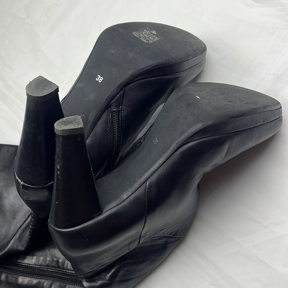 Vintage leather boots - Picture 2 of 8